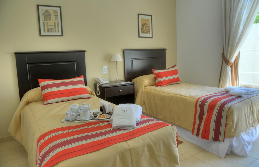 Laplace Hotel Кордова Номер фото